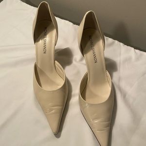 Michael Shannon /Color Bone/Size 9 /Heel Height 2 1/2 Inches
